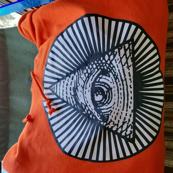 ILLUMANATI ORANGE 🍊 XL SWEATSHIRT HOODIE. HIGH QUALITY WORN ONCE. - Picture 7 of 7
